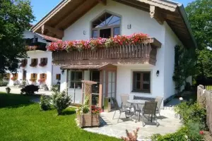 ger00020060874260374-sized-500-0